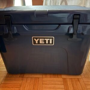 Yetti 35 Tundra cooler